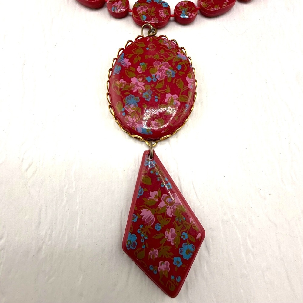 Vintage Estate Necklace Red Paisley Floral Acrylic Plastic Beaded 30in